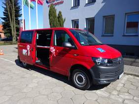 Pokaż zdjęcie: Nowy bus z dofinansowaniem PFRON dla podopiecznych Środowiskowego Domu Samopomocy w Młodzianowie