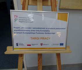 Pokaż zdjęcie: Grafika informująca o targach pracy dla uczestników wielkopolskich warsztatów terapii zajęciowej