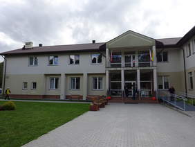 Budynek ZAZ z zewnątrz