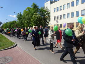 Europejski Dzień Godności Osób Niepełnosprawnych Intelektualnie w Tarnobrzegu – przemarsz ulicami miasta