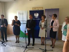 Pokaż zdjęcie: Briefing prasowy nt. „Budowy systemu wsparcia osób z niepełnosprawnością i ich rodzin”