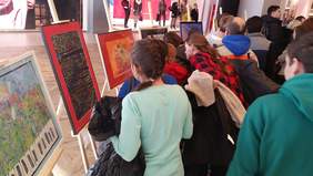 Pokaż zdjęcie: Uroczystość otwarcia wystawy „Gdy w sercu kwitnie muzyka" w Centrum Handlowym Avenida w Poznaniu