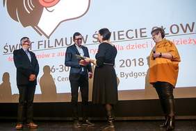 Pokaż zdjęcie: Niewidomi też lubią filmy