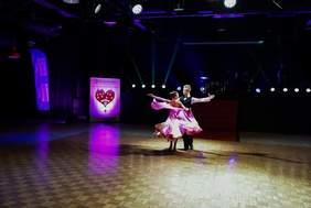 Pokaż zdjęcie: Występ artystyczny