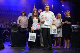 Pokaż zdjęcie: Finał 11. Festiwalu Piosenki „Integracja malowana dźwiękiem” 