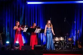 Pokaż zdjęcie: III Bal Charytatywny Fundacji Dom Rodzinnej Rehabilitacji Dzieci z Porażeniem Mózgowym „Dom dla serc”