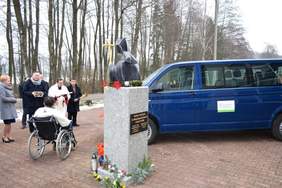 Pokaż zdjęcie: Poświęcenie busa