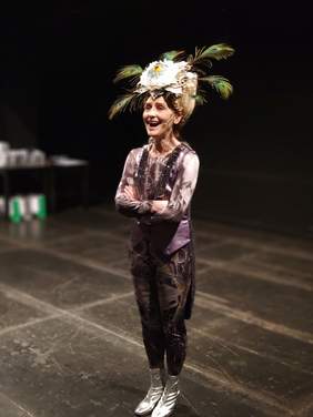 Pokaż zdjęcie: Tytułowy Kwiat ze spektaklu "Kwiat Paproci" na scenie "Miniatura" Teatru im. J.Słowackiego