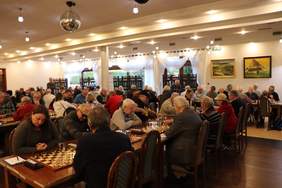 Pokaż zdjęcie: Rozgrywki szachowe