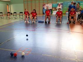 Pokaż zdjęcie: Rywalizacja była połączona z zabawą 