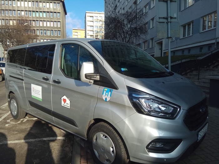 Pokaż zdjęcie: Nowy samochód dla DPS w Częstochowie