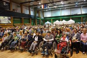 Pokaż zdjęcie: Festiwalowa publiczność