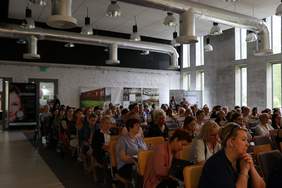 Pokaż zdjęcie: Uczestnicy wydarzenia