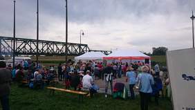 Pokaż zdjęcie: Piknik towarzaszący odsłonięciu muralu Fundacji DOM z Opola