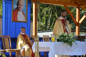 Pokaż zdjęcie: uroczysta masza święta 