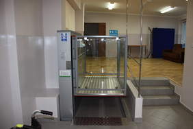 Pokaż zdjęcie:  Platforma pionowa