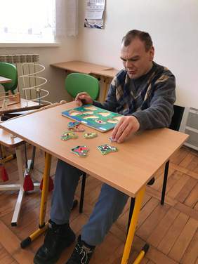 Pokaż zdjęcie: Ćwiczenia manualne