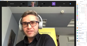 Pokaż zdjęcie: Zrzut ekranu ze spotkania online "Małopolska bardziej dostępna". Na zdjęciu widoczny Tmasz Włodarski – Z-ca Dyrektora Małopolskiego Instytutu Kultury 