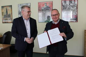 Pokaż zdjęcie: Jerzy Dębski Dyrektor Oddziału Lubelskiego PFRON, Mariusz Deckert Prezes Radia Lublin