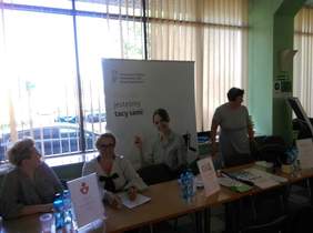 Pokaż zdjęcie: Stanowisko PFRON w Oddziale ZUS w Elblągu