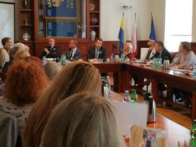 Pokaż zdjęcie: Forum medyczne „Choroba Alzheimera – pacjent-lekarz-opiekun”