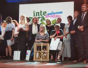 Pokaż zdjęcie: Finał Festiwalu "Integracja malowana dźwiękiem"