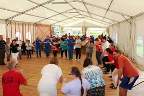 Pokaż zdjęcie: Piknik integracyjny towarzyszący II Wojewódzkiemu Turniejowi w Bule w Starym Gostyniu