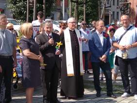 Pokaż zdjęcie: Zaproszeni goście podczas wystąpienia Dyrektora Odddziału Śląskiego Jana Wrońskiego 