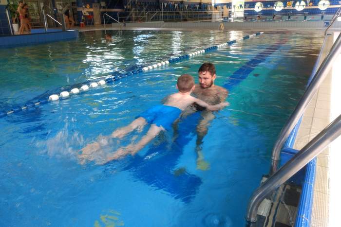 Pokaż zdjęcie: Podopieczni Stowarzyszenia „KASIA” na zajęciach z wykorzystaniem metody terapeutycznej „Hallwick” 