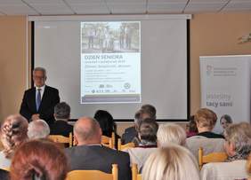 Pokaż zdjęcie: Krzysztof Michałkiewicz Pełnomocnik Rządu ds. Osób Niepełnosprawnych