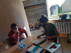 Pokaż zdjęcie: Zdjęcia z realizacji programu „Absolwent” przez Stowarzyszenie na Rzecz Zrównoważonego Rozwoju Społeczno-Gospodarczego „KLUCZ”