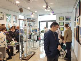 Pokaż zdjęcie: Zwiedzanie wystawy