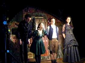 Pokaż zdjęcie: Spektakl pt. „Jaś i Małgosia. Siła rodzeństwa”