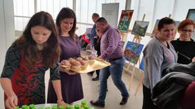 Pokaż zdjęcie: Wystawa prac plastycznych towarzysząca gali XVI edycji Konkursu Plastycznego „Sztuka Osób Niepełnosprawnych"  