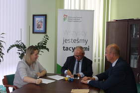 Pokaż zdjęcie: Zenon Rodzik Starosta Powiatu Opolskiego, Robert Dąbrowski Wicestarosta Powiatu Opolskiego