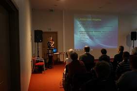 Pokaż zdjęcie: 3__Prezentacja_zadania_ustawowego_dofinansowanie_do_szkolen_jezyka_migowego.JPG