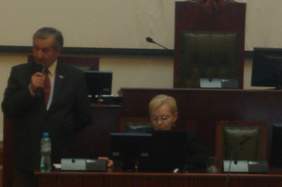 Dyrektor Śląskiego Oddziału PFRON - Jan Wroński podczas prelekcji 