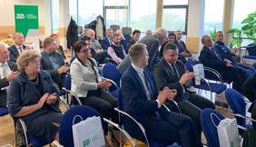 Pokaż zdjęcie: Uczestnicy spotkania w Nowym Sączu