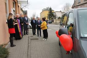 Pokaż zdjęcie: zaproszeni goście oraz władze stowarzyszenia