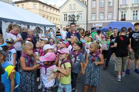 Pokaż zdjęcie: Festyn Przyjaźni „Tacy Sami” w Tczewie - uczestnicy festynu - dzieci 