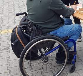 Pokaż zdjęcie: Duże wsparcie dla osób z niepełnosprawnościami