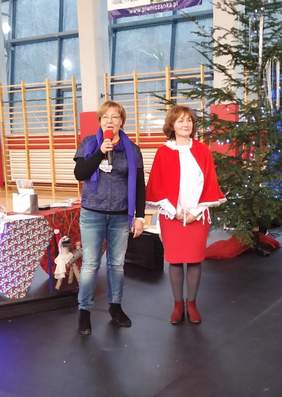 Pokaż zdjęcie: Od lewej. Dyrektor Marta Mordarska oraz Prezes Maria Kulig