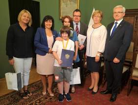 Pokaż zdjęcie: Spotkanie w Małopolskim Urzędzie Wojewódzkim z multimedalistką Agnieszką Kociołek