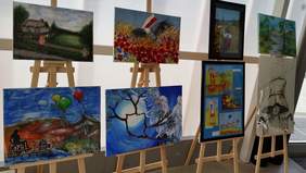 Pokaż zdjęcie: Wystawa prac XVI edycji Konkursu Plastycznego „Sztuka Osób Niepełnosprawnych” w Pawilonie