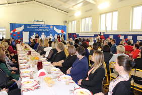 Pokaż zdjęcie: Uczestnicy spotkania