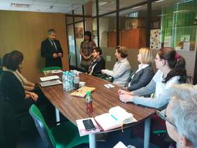 Pokaż zdjęcie: Powitanie uczestników szkolenia przez Dyrektora Oddziału Śląskiego PFRON Jana Wrońskiego