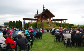 Pokaż zdjęcie: Msza Święta na starosądeckich błoniach