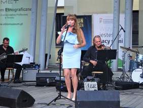 Pokaż zdjęcie: Pawłowska Kaja w utworze „Kaktus” 