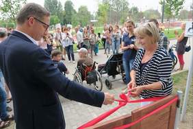 Pokaż zdjęcie: Uroczyste otwarcie ścieżki edukacyjnej