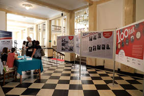 Pokaż zdjęcie: Wystawa Polityka Społeczna w XX-leciu międzywojennym